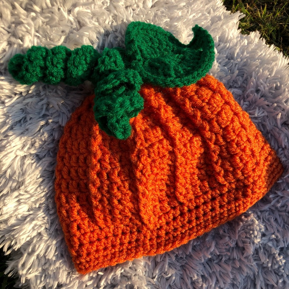 Crochet pumpkin 🎃 hat infant size 6 months